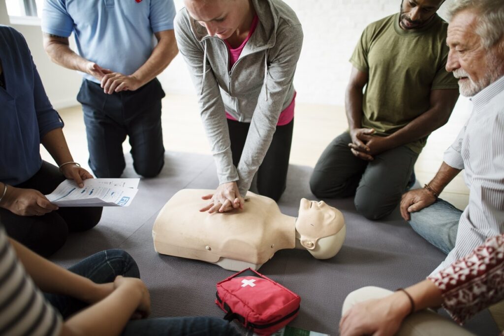 how-to-perform-cpr-and-use-an-aed